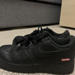 Supreme Black Airforce Ones Size 8 Men’s