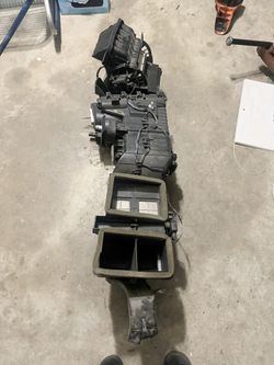 HVAC heater box / climate control distribution housing assembly 2(contact info removed) 2016 2017 2018 dodge ram