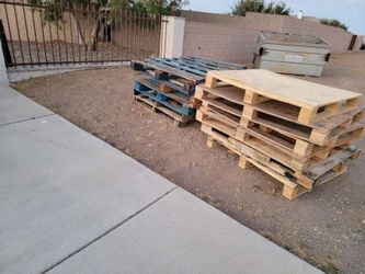 Used pallets