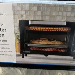 Mainstays 4 Slice Countertop Toaster Oven with 3 Settings, Includes Baking Rack and Pan, Black 