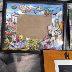 Tourist Picture Frames 