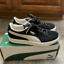 NEW Puma Sneakers