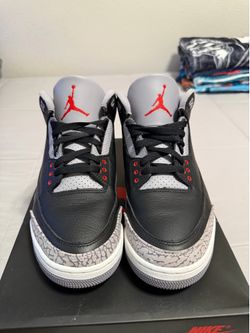 Retro Jordan black cement 3s