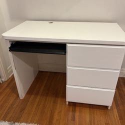 White Desk With Drawers And Keyboard Tray 