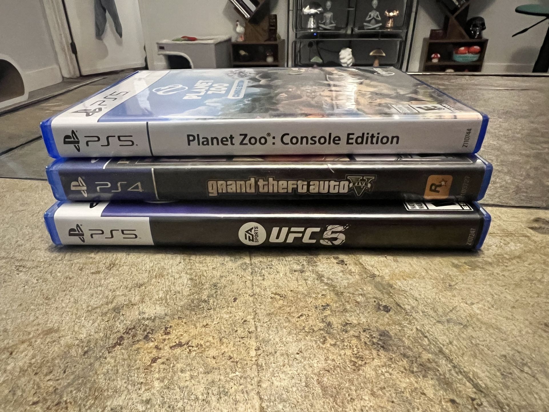 UFC 5, GTA 5, Planet Zoo