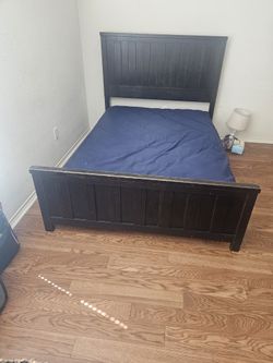 Cama