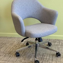  Woodstock Marketing Melanie Contemporary Conference Room Swivel Chair (NEW)