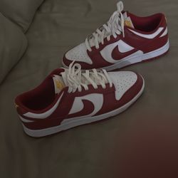 Nike Dunks Men’s Size 10 (red/yellow)