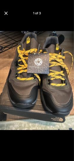 Men’s Northface hiking shoes 10