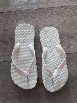 Kids Old Navy White Sandals