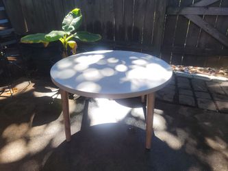 Round Outdoor Metal Table