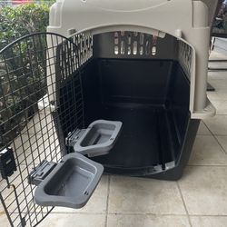 Pet mate Sky kennel Is The Airline approved X large kennel