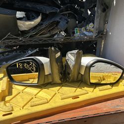 2017-2019 ford escape left driver mirror $100 right passenger mirror $100