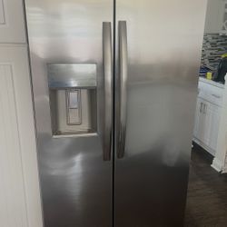 Frigidaire Fridge For Sale-Simi Valley