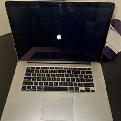 2015 MacBook Computer