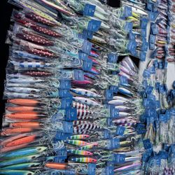 metal jig, slow pitch jig, vertical jig, knife jig, flat fall jig, speed jig, deep drop jig, glow jig, lead jig, tungsten jig, saltwater fishing, offs