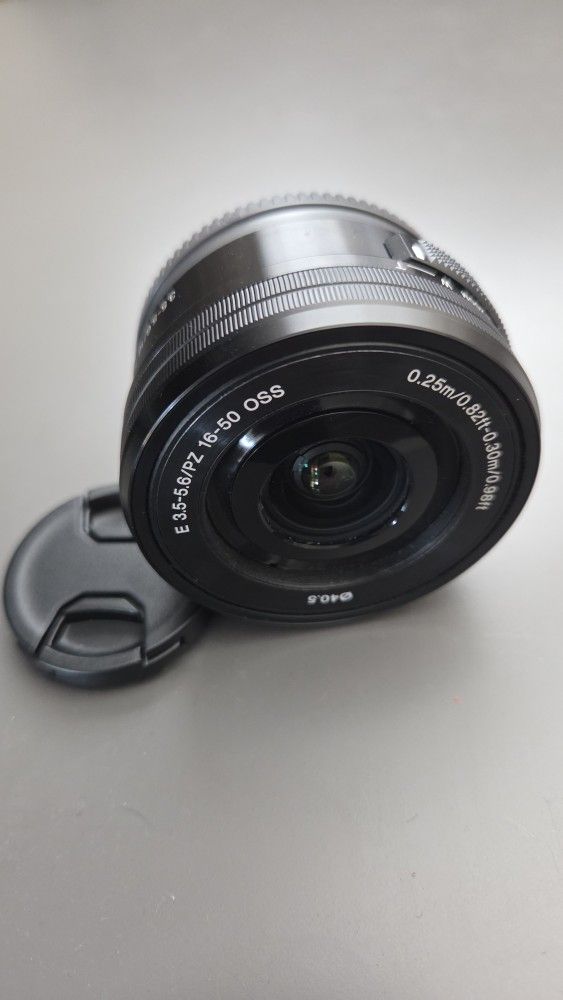 Sony E PZ 16-50mm F3.5-5.6 OSS