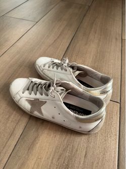 Golden Goose Sneakers