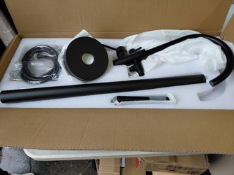 Akdy tf0042 Freestanding Floor mount Bathtub filler faucet with hand sprayer in matte black