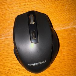 Amazon Basics Mouse