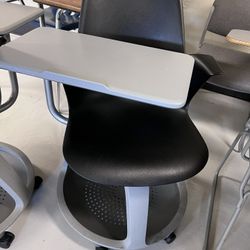 Steelcase Node chair (desk and chair)- Great Condition