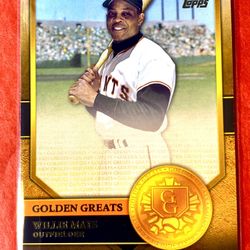 Willie Mays 2012 Topps Golden Greats “Cracking the Goose Eggs” Card