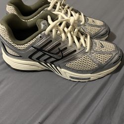  Nike Air Pegasus 2K5 sneakers in the " Khaki/ Olive//Metallic Silver" Size 10