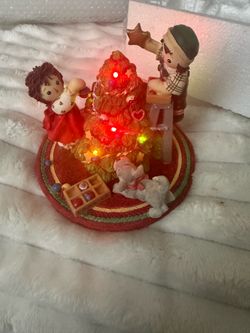 Raggedy Ann and Andy Christmas figurine