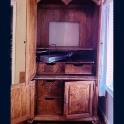 Armoire For Tv/clothing 
