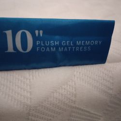 Queen Size Plush Gel memory foam mattress