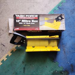 Task Force 12" Mitre Box with Saw