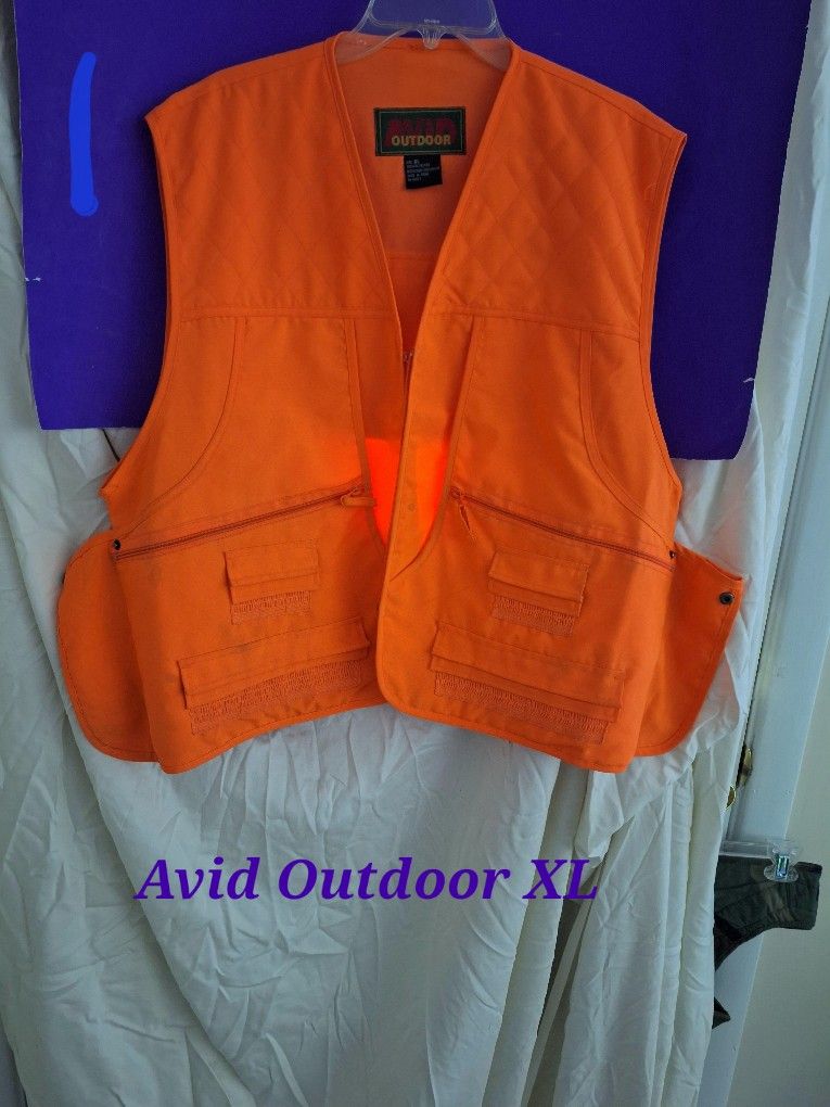 Pictures 1 To 6 Men's Hunting XL Clothes For Sale (Read Descriptions)