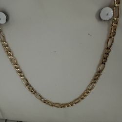 Cadena 10k.    24” 8.3 Gramos $700