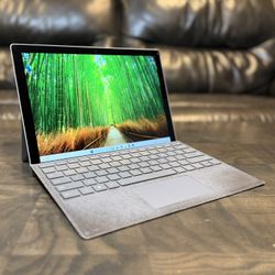 Touchscreen Microsoft Surface Pro 6 Core i5 8GB RAM 128GB SSD 12.3” 2K display Windows 11 tablet laptop computer