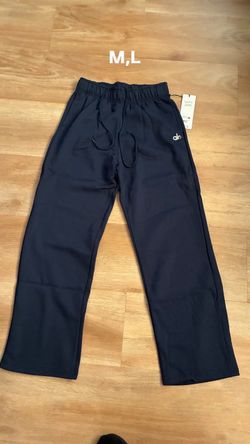 Alo sweats