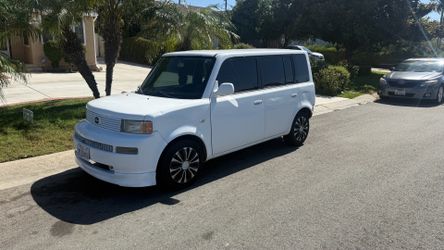 2005 Scion Xb