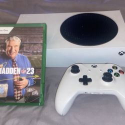 Xbox One S Digital , Controller, Madden 23