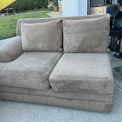 Free Tan Corner Piece