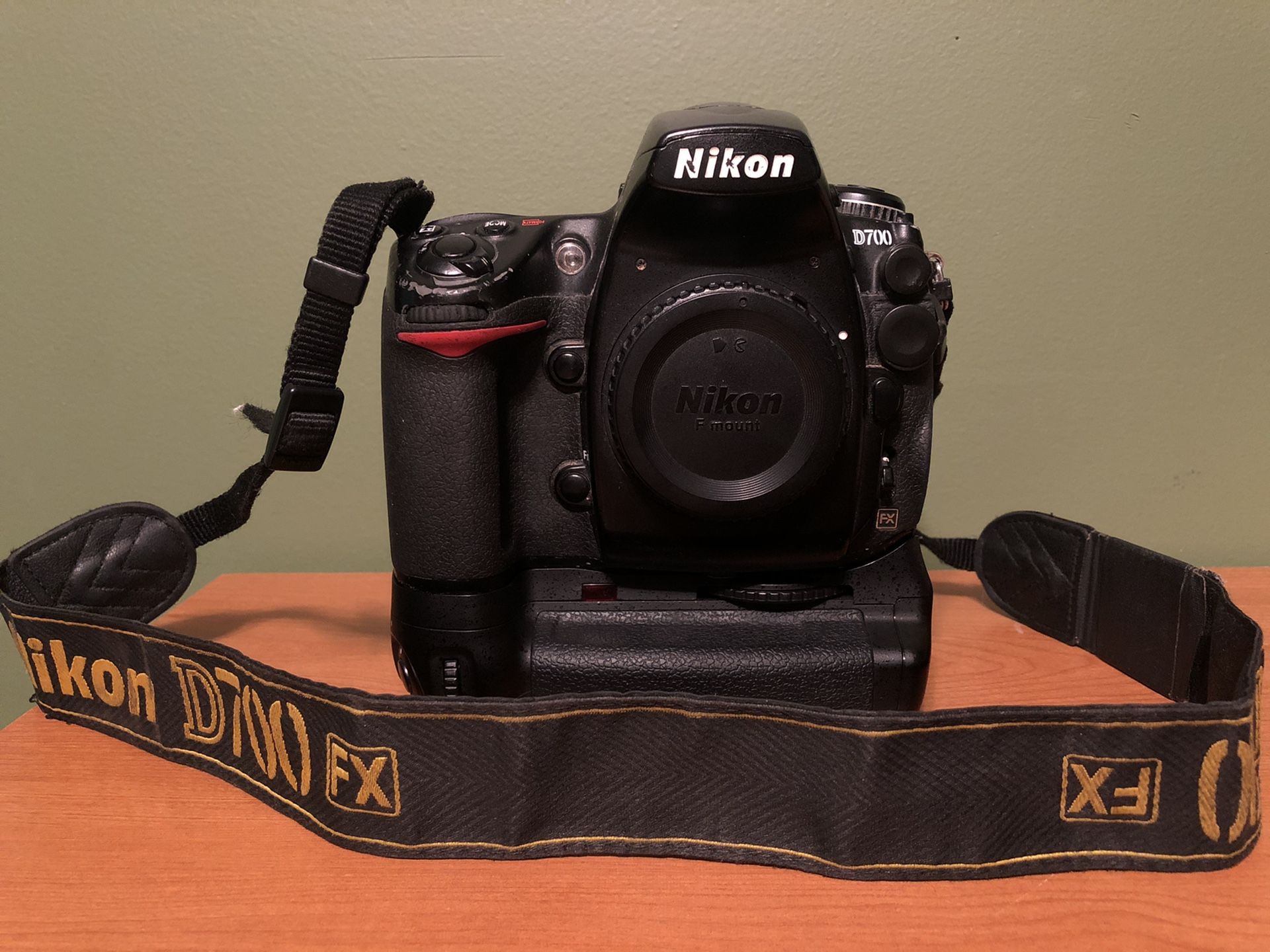 Nikon D700 camera body