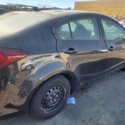2017 Kia Forte For Parts