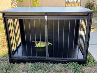 Dog kennel