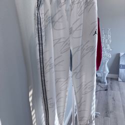 Jordan Pants 