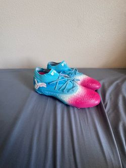 Puma Future 8 ultimate Soccer Cleats size 10.5 M