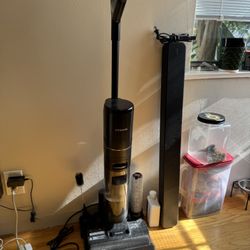 Dreame H12 Pro Wet & Dry Vacuum 