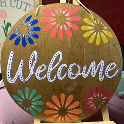 Flower Burst Welcome Sign