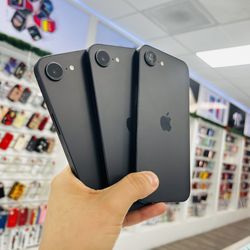 iPhone 16e 128GB Unlocked 