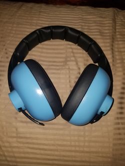 Baby hearing protection like new!$7