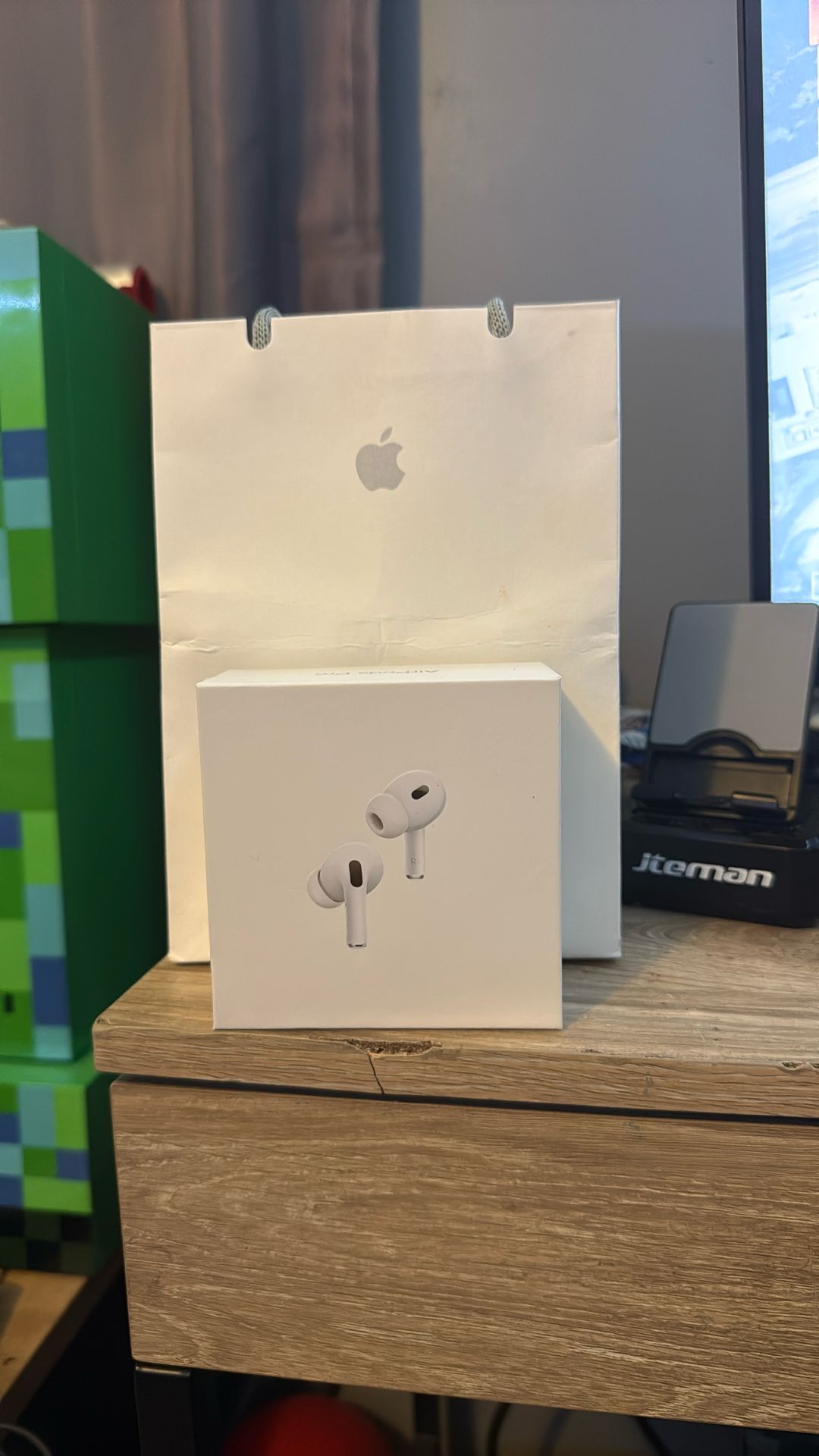 air pods