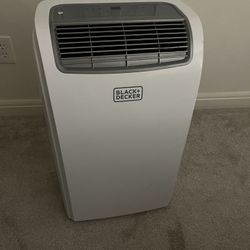 BLACK+DECKER 10,000 BTU Portable Air Conditioner up to 450 Sq. ft. with  Remote Control, White for Sale in San Diego, CA - OfferUp