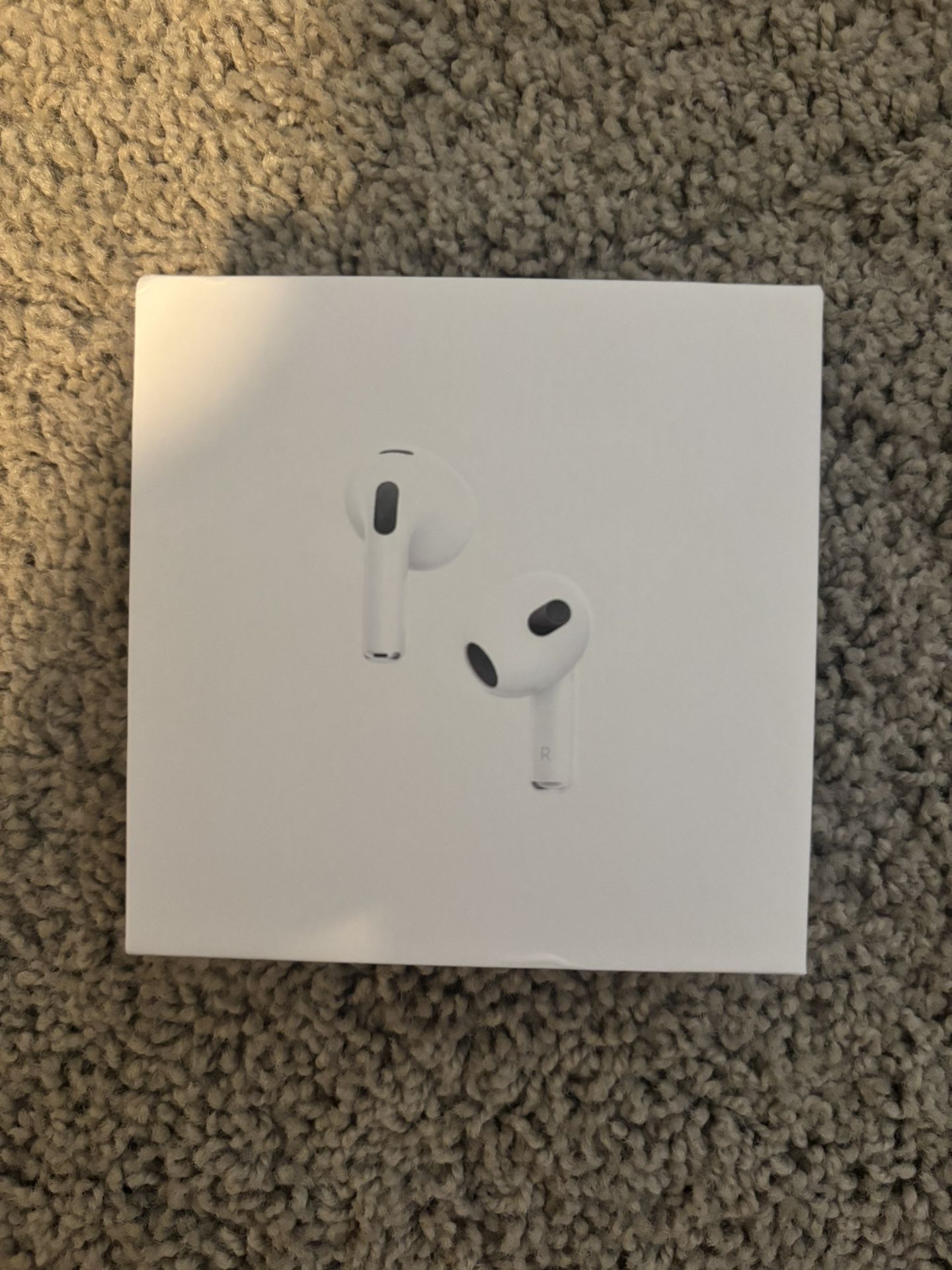 Apple airpods 3rd generation charging case